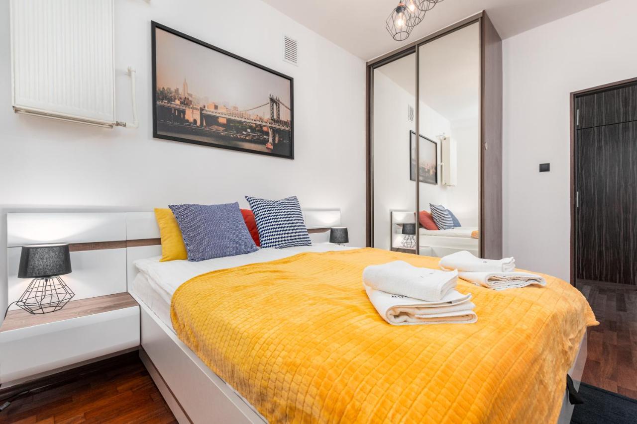 Wilcza 26A By Homeprime วอร์ซอ ภายนอก รูปภาพ